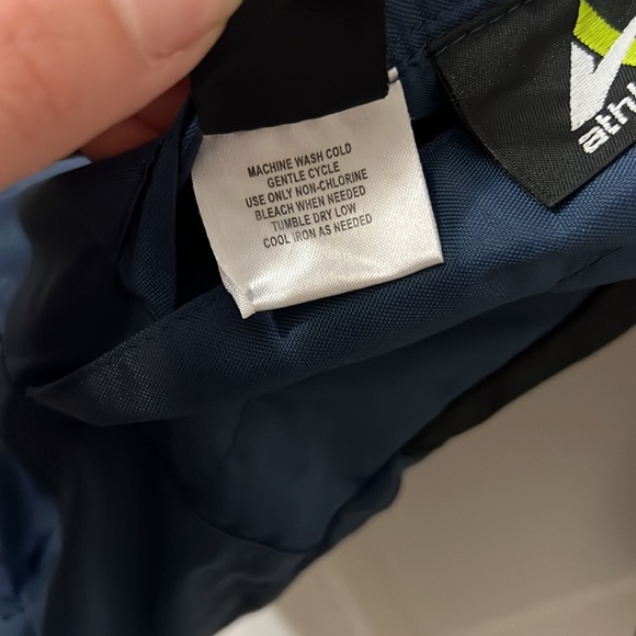 SALE! ALL KIDS CLOTHES 3 for $14! Kids Reversible Jacket Kids Size 4/5 - Picture 6 of 14